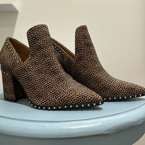 Gianni Bini spotted booties